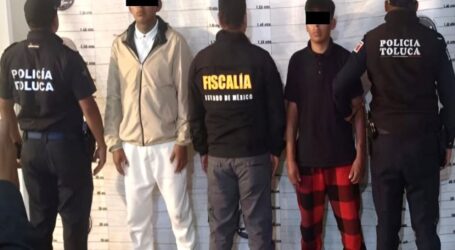 Detiene Policía de Toluca a 10 por narcomenudeo y portación de armas
