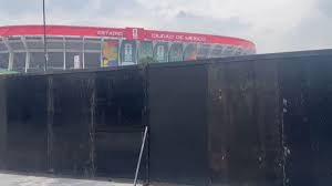 BLINDAN ESTADIO CDMX ANTE ANUNCIO DE MANIFESTACIONES EN EL MARCO DE LA INAUGURACIÓN DEL MUNDIAL