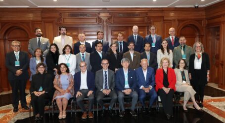 Comparte rectora de la UAEMéx experiencia de transformación institucional en foro internacional