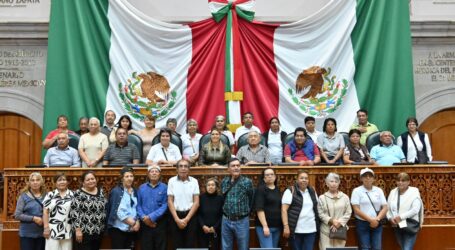 María José Pérez comparte logros legislativos a habitantes de Texcoco