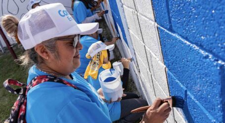Chicoloapan: Comex y la comunidad pintan juntas un espacio de deporte, unidad y esperanza