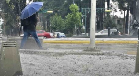 INTENSA LLUVIA Y GRANIZADA COLAPSÓ CALLES Y VIALIDADES
