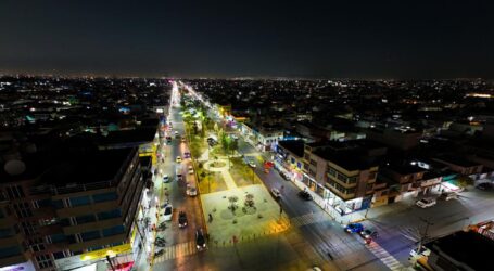 Con iluminación LED y solar en 103 espacios públicos, se realiza desarrollo urbano sustentable