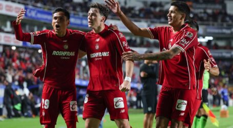 Con diez y alma: Toluca superó a Querétaro 2-1