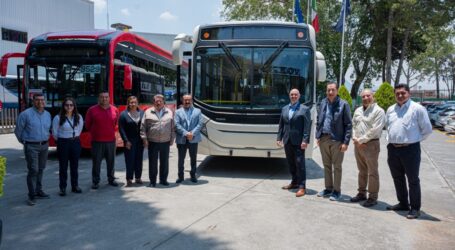 Supervisan ensamble de autobuses para El corredor Toluca-Metepec-Tenango