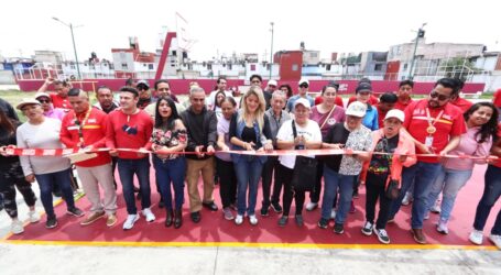 Entregan rehabilitación de canchas deportivas en parque ubicado entre Sauces y Santín