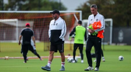 Juego duro ante el León, pero Esperan ser finalistas: Turco