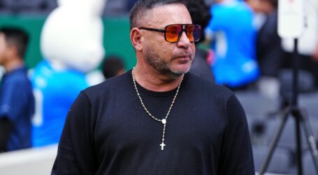 “Turco” Mohamed explotó contra el arbitraje de Katia Itzel García en el empate con Cruz Azul