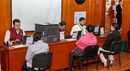 UAEMéx acerca servicios del SAT a su comunidad