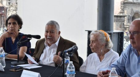 ELENA PONIATOWSKA HABLÓ DE SU VIDA Y AMISTAD CON CARLOS MONSIVÁIS