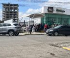 CALVARIO DE CIENTOS DE PERSONAS EN POS DE LA “LIMOSNA” BIMESTRAL