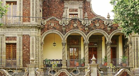 Lectores celebrarán 40 años de la FIL con sus libros favoritos