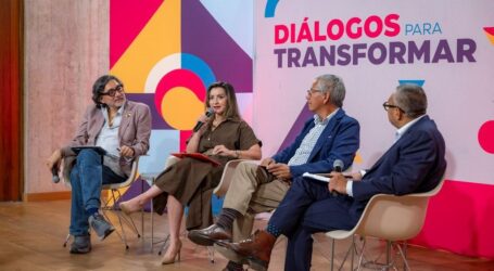 UAEMéx abre el diálogo sobre los retos de las juventudes en la era digital