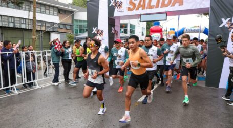 Facultad de Medicina de la UAEMéx reúne a cerca de mil corredores en su carrera atlética