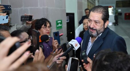 Paco Vázquez tras registro: “Si toca ir a la banca, apoyaremos”