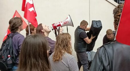 Estudiantes de Cardiff University rechazan Teorías del influencer Montgomery Toms